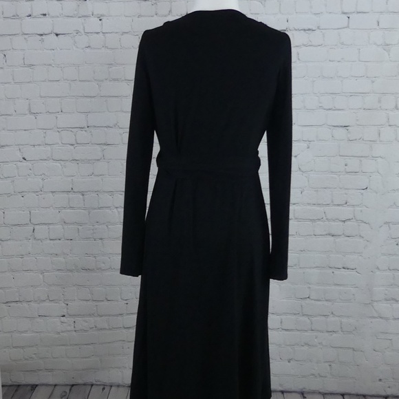 COPY - Banana Republic Wrap Dress STILL AVAILABLE! - Picture 3 of 6